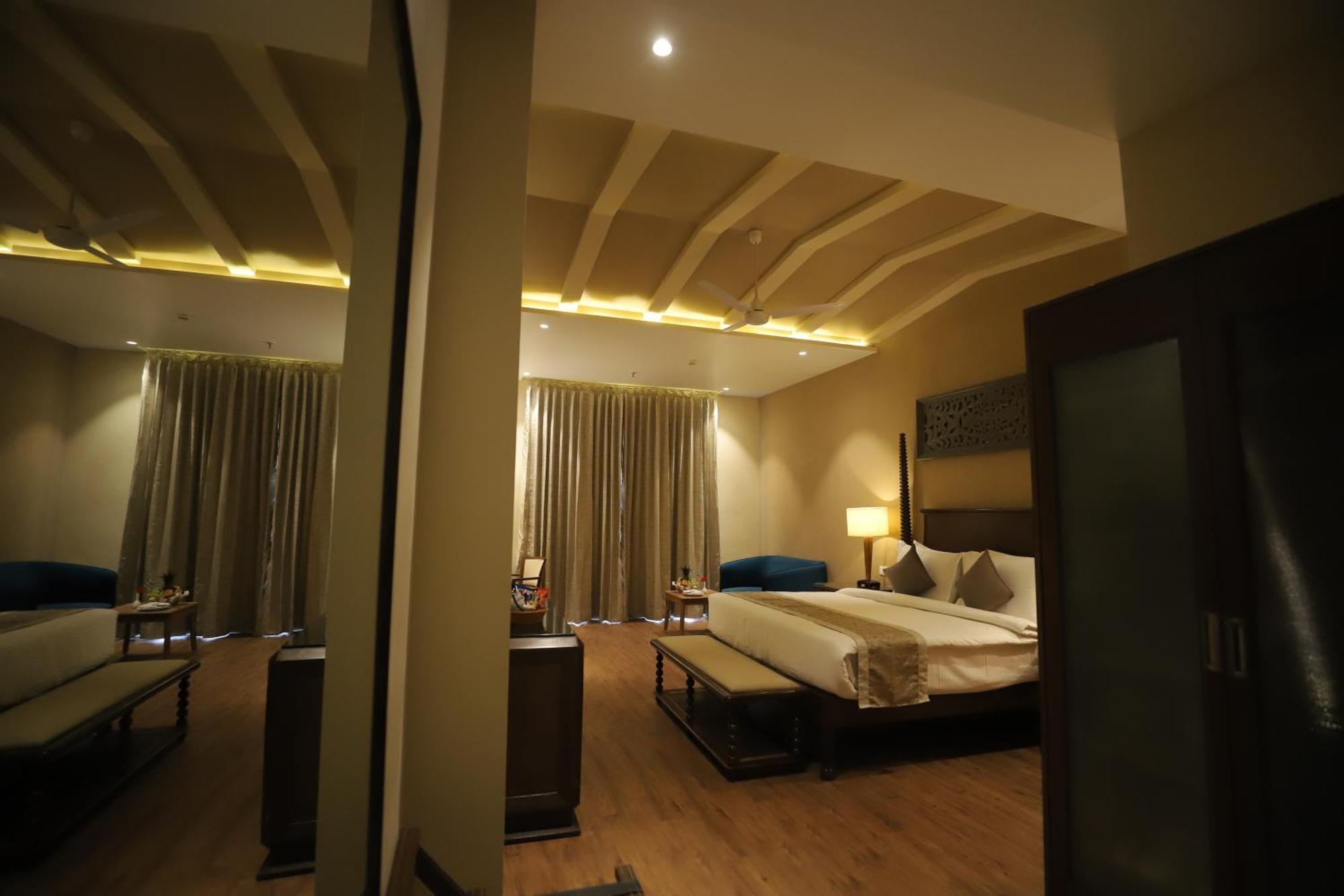 Essentia Luxury Resort & Spa Udaipur Exterior foto